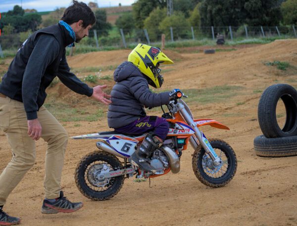Clases particulares de Motocross con Motoffroad Academy