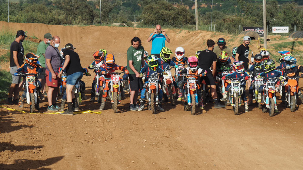 03-cursi cursillo de motocross para niños en Motoffroad
